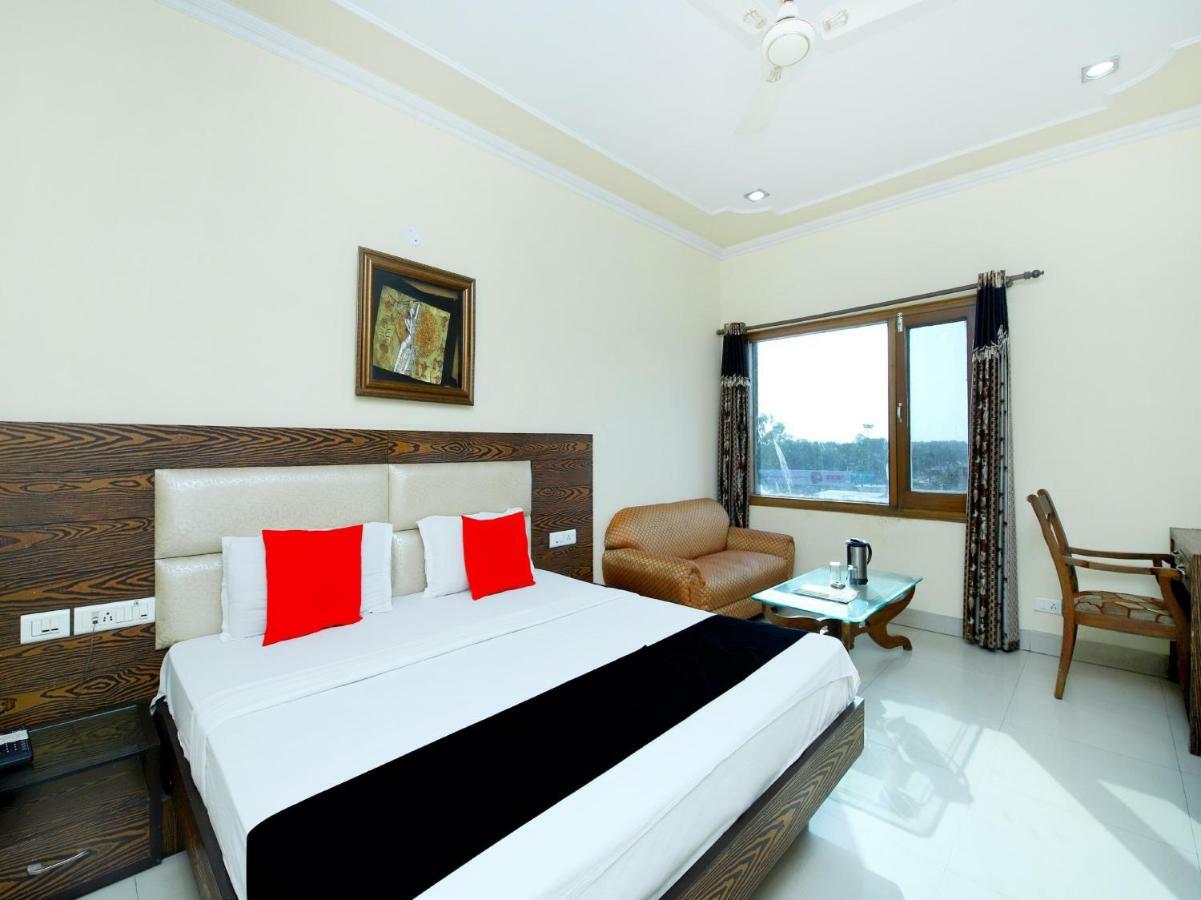 Hotel Sanjog International 阿姆利则 外观 照片
