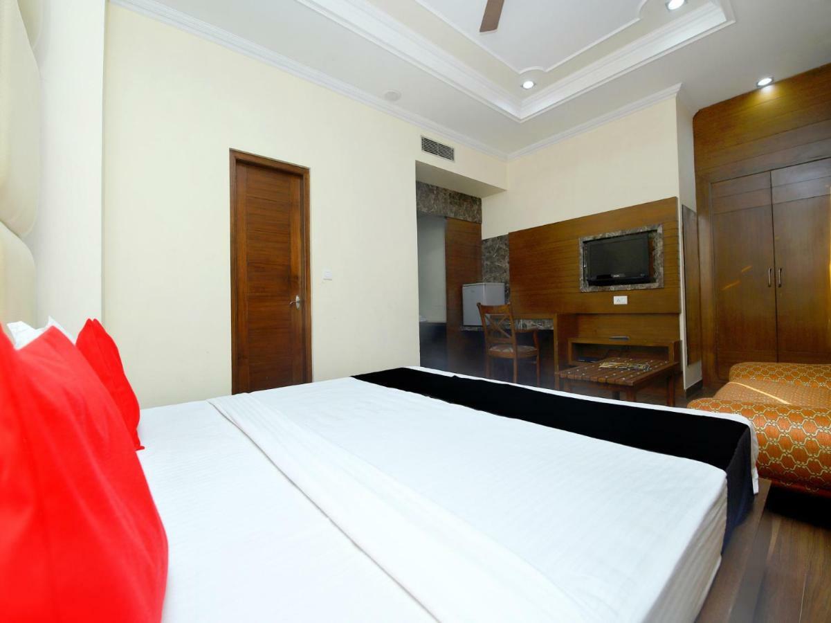 Hotel Sanjog International 阿姆利则 外观 照片